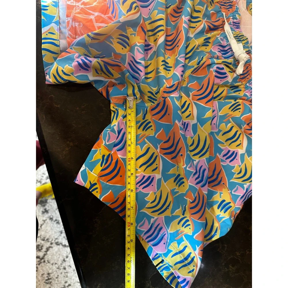 chubbies swim trunks